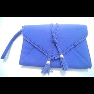 WHITE HOUSE BLACK MARKET